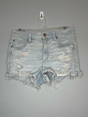 American Eagle Light Wash Distressed Women's Jean Shorts